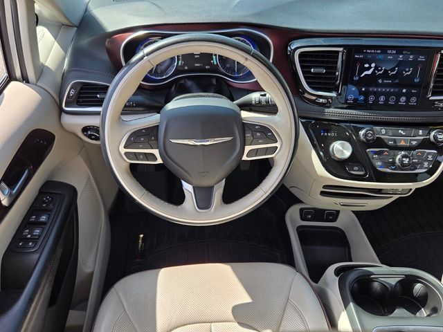 Used 2019 Chrysler Pacifica Limited FWD image 11