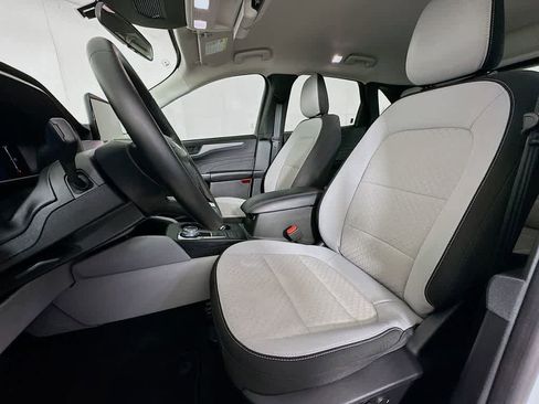 Certified 2024 Ford Escape Active image 12