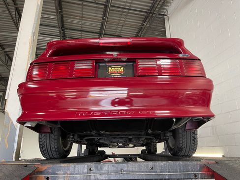 Used 1990 Ford Mustang GT RWD image 85