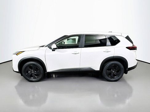 New 2026 Nissan Rogue SV w/ Cold Weather Package image 4