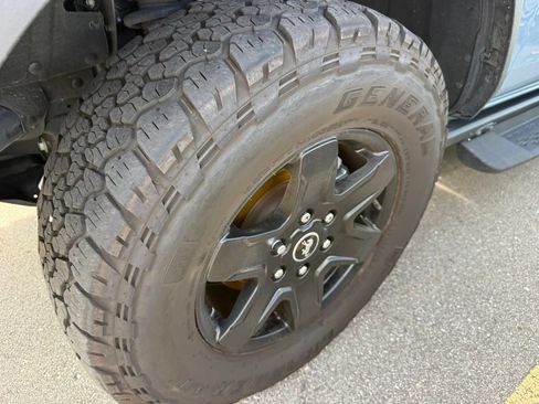 Used 2025 Ford Bronco Big Bend w/ Black Diamond Package AWD/4WD image 11