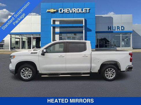 Used 2023 Chevrolet Silverado 1500 LT w/ Z71 Off-Road Package AWD/4WD image 9