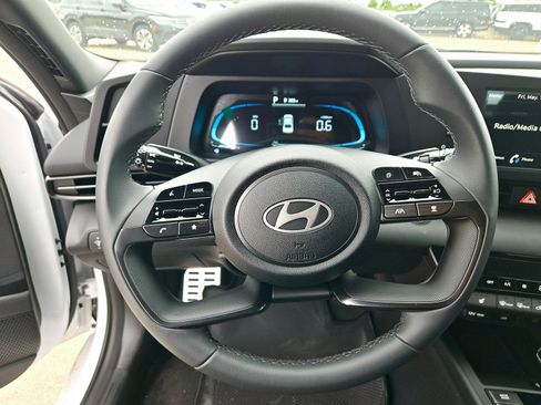 New 2026 Hyundai Elantra SEL Sport Premium w/ Cargo Package FWD image 10