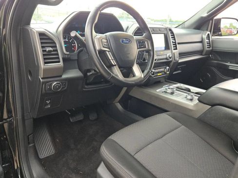 Used 2021 Ford Expedition XLT w/ Black Accent Package AWD/4WD image 21