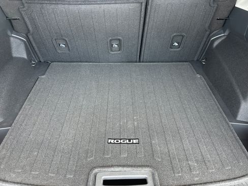 New 2026 Nissan Rogue SV AWD/4WD image 15