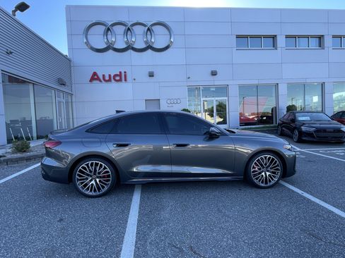 Certified 2025 Audi S5 Premium Plus AWD/4WD image 3