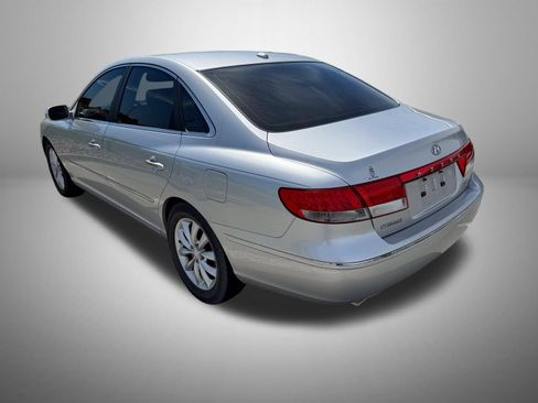 Used 2008 Hyundai Azera Limited FWD image 4