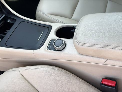 Used 2014 Mercedes-Benz CLA 250 image 27