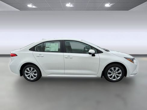 New 2026 Toyota Corolla LE image 9