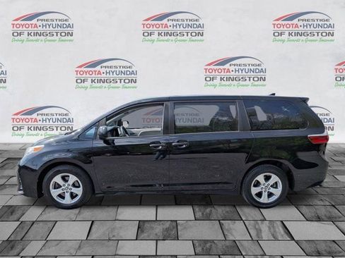 Used 2020 Toyota Sienna L FWD image 7