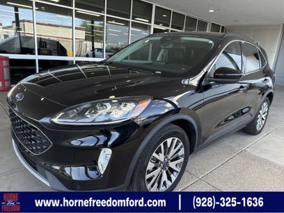 Used 2022 Ford Escape Titanium w/ Class II Trailer Tow Package