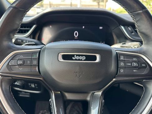 Used 2021 Jeep Grand Cherokee L Laredo RWD image 24