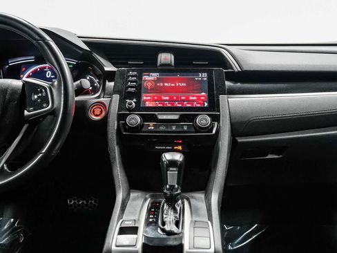 Used 2020 Honda Civic Sport image 13