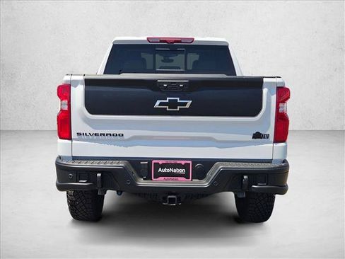 New 2026 Chevrolet Silverado 1500 ZR2 w/ ZR2 Bison Edition AWD/4WD image 8
