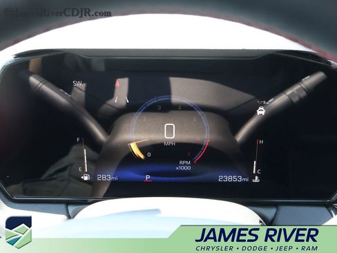 Used 2025 Chevrolet TrailBlazer RS w/ Driver Confidence Package FWD image 28