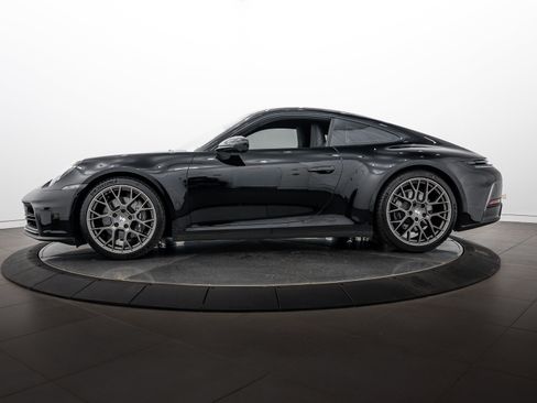Certified 2025 Porsche 911 Carrera w/ Premium Package RWD image 2