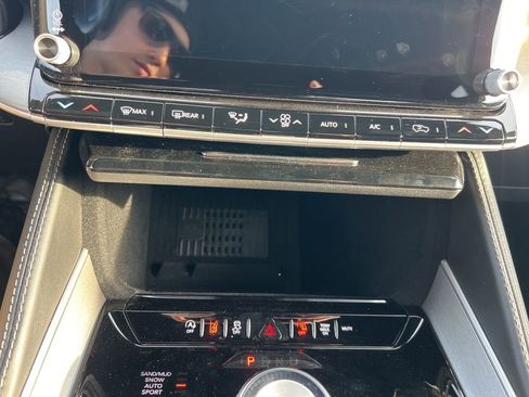 New 2026 Jeep Grand Wagoneer Limited w/ Premium Group II image 33