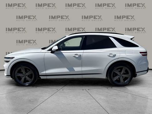 Used 2025 Genesis GV70 3.5T Sport w/ Sport Advanced Package image 2
