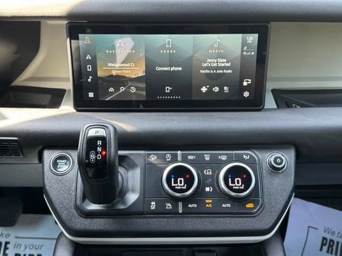 Used 2024 Land Rover Defender 110 S AWD/4WD image 26