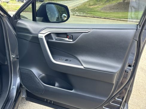 Used 2021 Toyota RAV4 XSE image 14