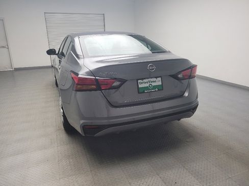 Used 2024 Nissan Altima 2.5 S FWD image 6