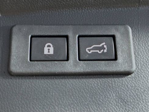 Used 2022 Subaru Outback Limited w/ Popular Package #2 AWD/4WD image 33