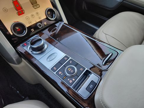 Used 2021 Land Rover Range Rover Westminster Edition image 19