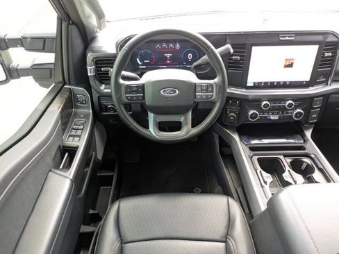 Used 2026 Ford F250 Lariat AWD/4WD image 17