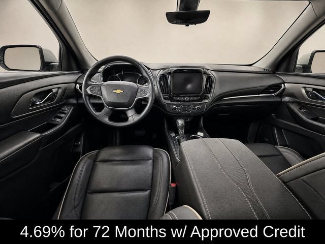Used 2023 Chevrolet Traverse Premier FWD image 11