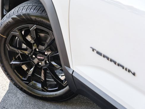 New 2026 GMC Terrain Elevation w/ Black Edition image 5