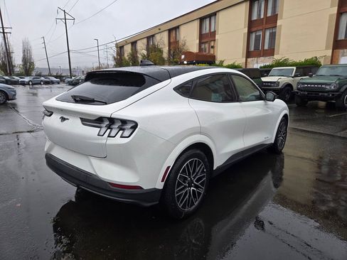 New 2025 Ford Mustang Mach-E Premium image 6