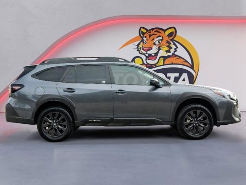 Used 2025 Subaru Outback Onyx Edition AWD/4WD image 4