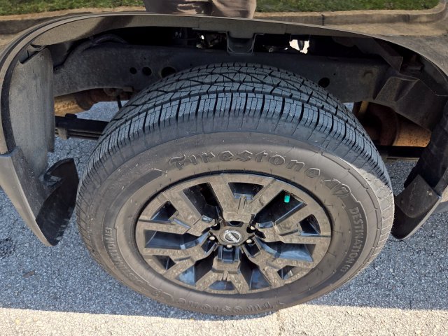 Used 2022 Nissan Frontier SV AWD/4WD image 17