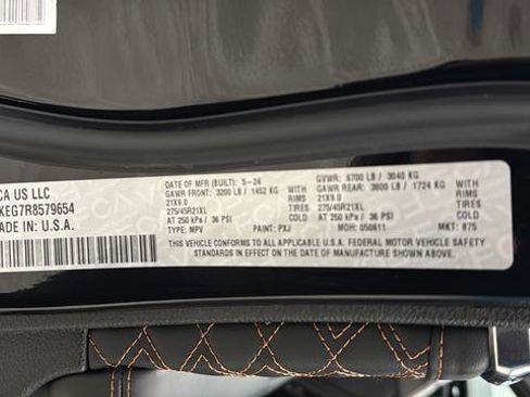 Used 2024 Jeep Grand Cherokee L Summit w/ High Altitude Package image 32