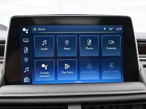 Used 2023 Chevrolet Tahoe Premier w/ Advanced Technology Package AWD/4WD image 33