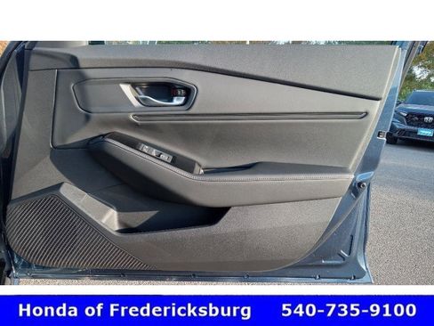 Used 2025 Honda Accord Touring image 30