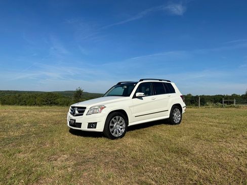 Used 2012 Mercedes-Benz GLK 350 4MATIC image 1