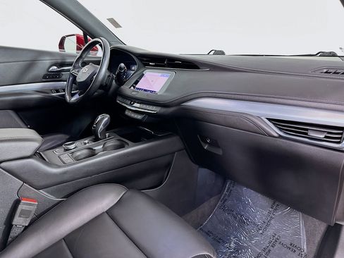 Used 2019 Cadillac XT4 Premium Luxury w/ Driver Assist Package AWD/4WD image 32