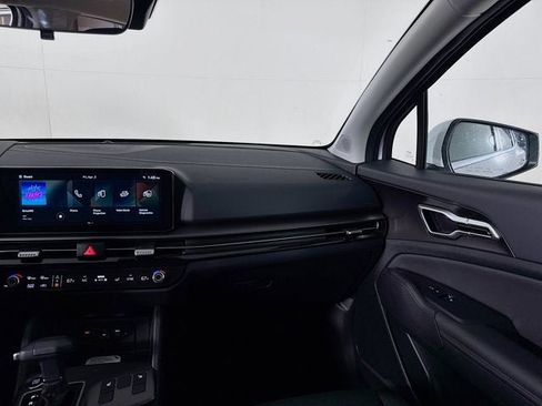 New 2026 Kia Sportage EX image 22