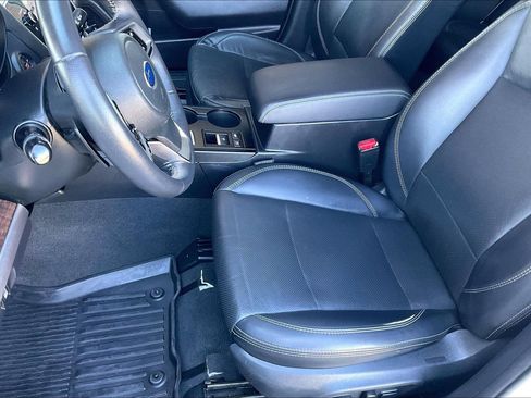 Used 2019 Subaru Outback 2.5i Limited image 16