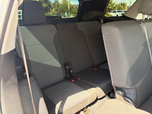 Used 2020 Chevrolet Traverse LS w/ LPO, Floor Liner Package FWD image 33