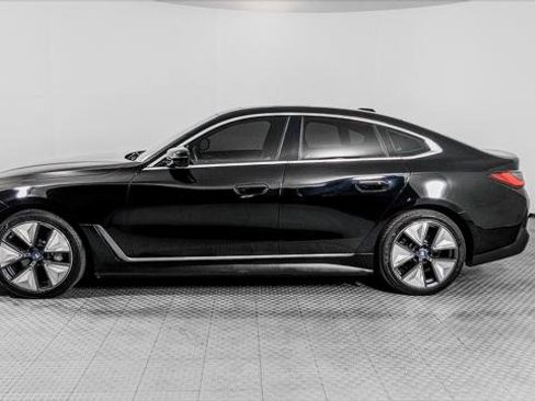 Used 2023 BMW i4 eDrive35 RWD image 3