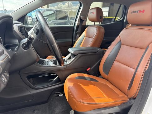 Used 2020 GMC Acadia AT4 w/ Driver Alert Package II AWD/4WD image 18