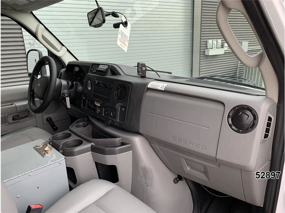 Used 2014 Ford E-350 and Econoline 350 Super Duty RWD image 31