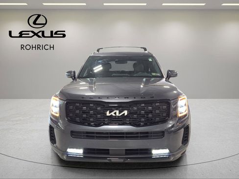 Used 2022 Kia Telluride SX w/ SX Prestige Package image 2