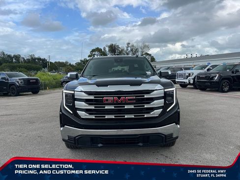 New 2026 GMC Sierra 1500 SLE RWD image 3