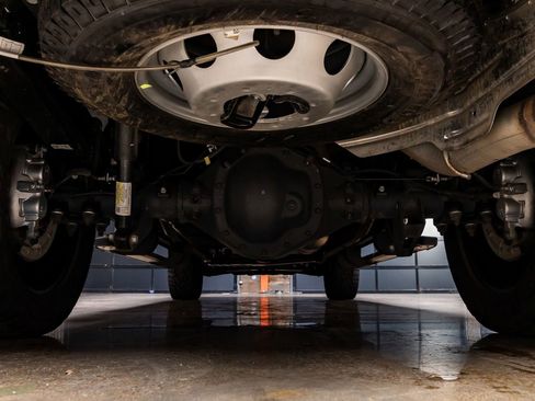 Used 2025 Chevrolet Silverado 3500 LTZ w/ LTZ Plus Package image 15