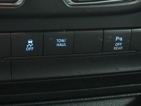 Certified 2022 RAM 1500 Classic Warlock w/ Electronics Group image 32