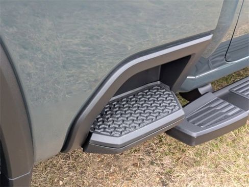 New 2026 Chevrolet Silverado 2500 LT w/ Trail Boss Package image 31