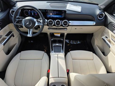 New 2026 Mercedes-Benz GLB 250 4MATIC image 13